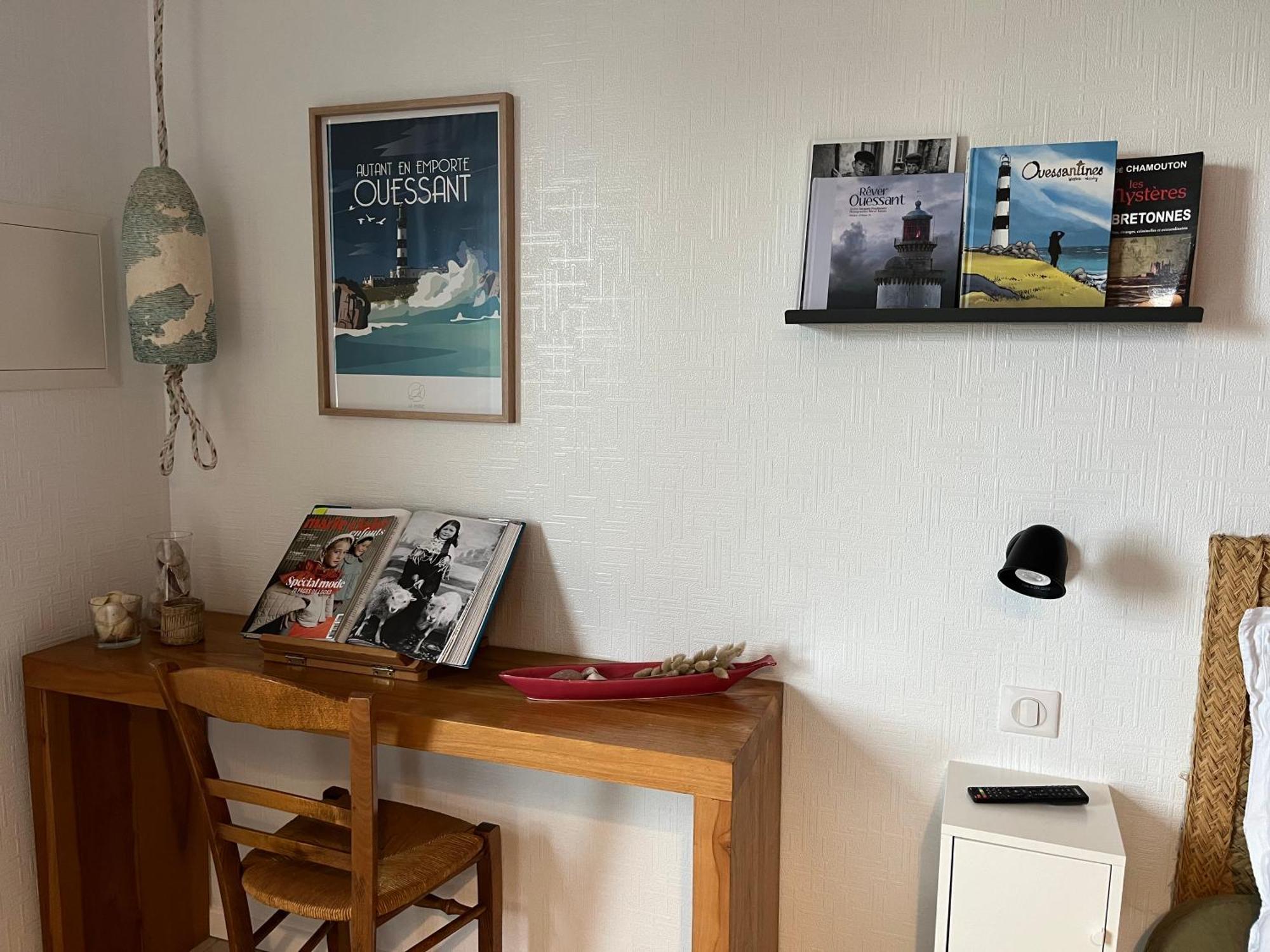 Bed and Breakfast L'Atelier De Mezareun Ushant Exterior foto
